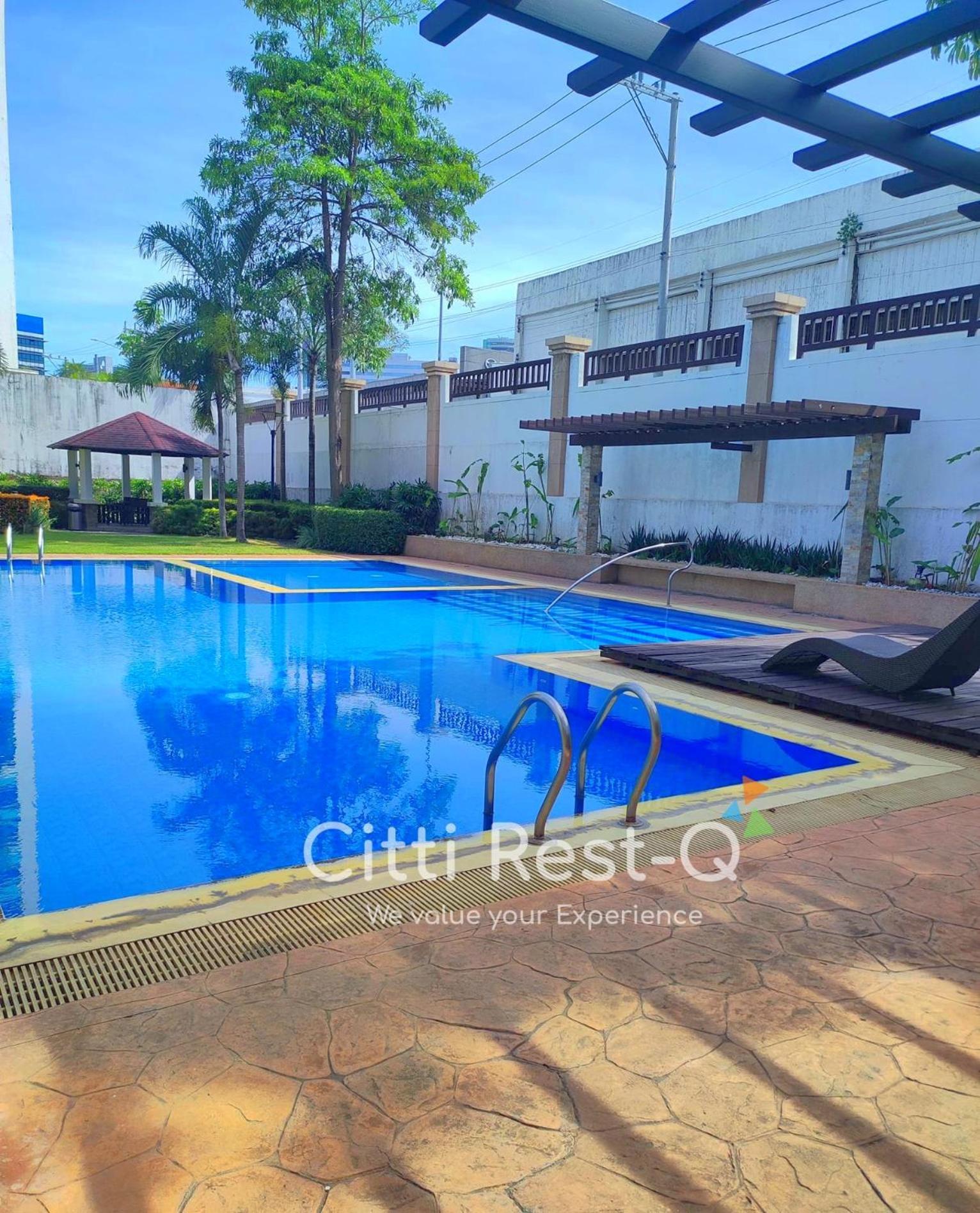 Cozy Unit With Free Pool, Netflix & Wifi In Alabang Crq3 Aparthotel Muntinlupa City Exterior photo