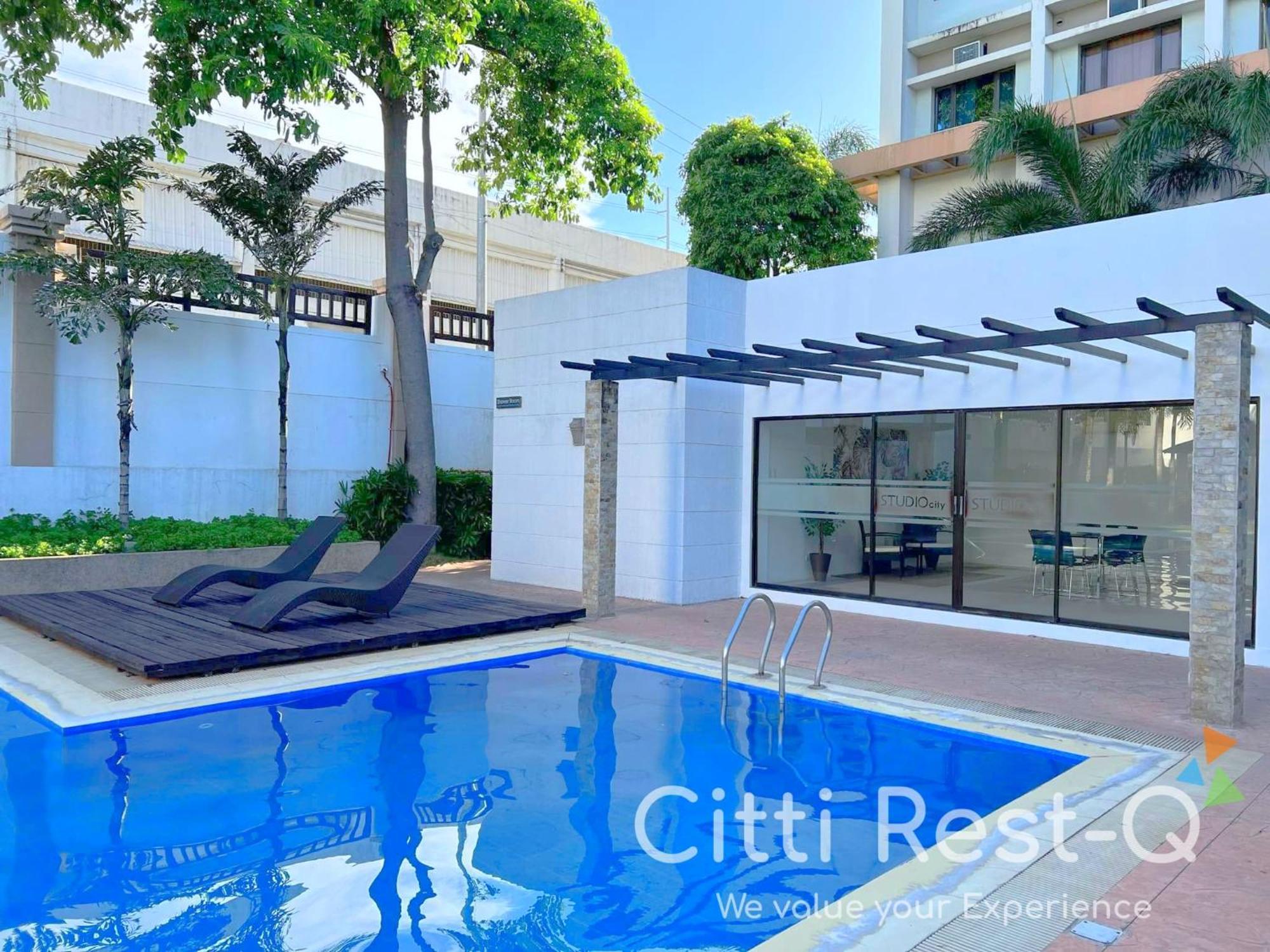 Cozy Unit With Free Pool, Netflix & Wifi In Alabang Crq3 Aparthotel Muntinlupa City Exterior photo